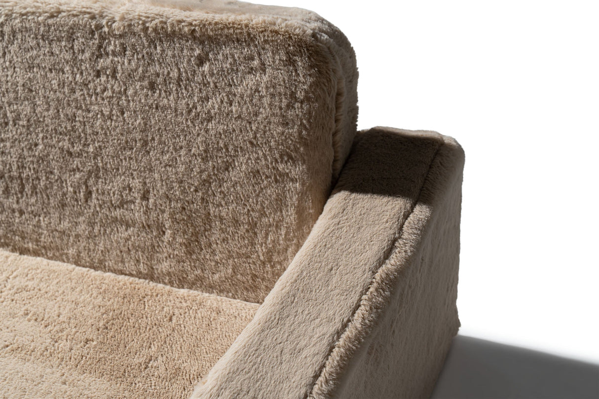 Lumi Chair Bunny Toffee